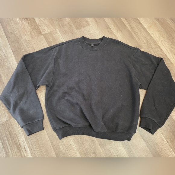 SKIMS cropped Black Crewneck Sweater Sweatshirt Cotton M Nwot Loungewear Y2K - Picture 5 of 15